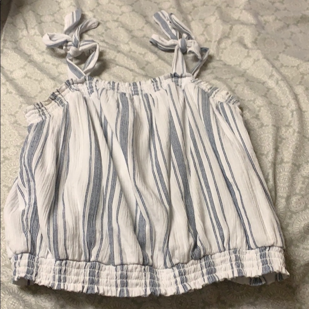 Universal Thread tie sleeve tank top